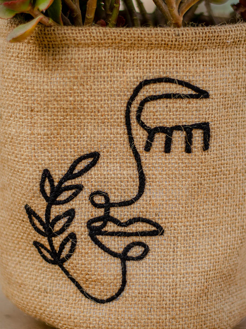 Minimal Face Jute Embroidered Planter